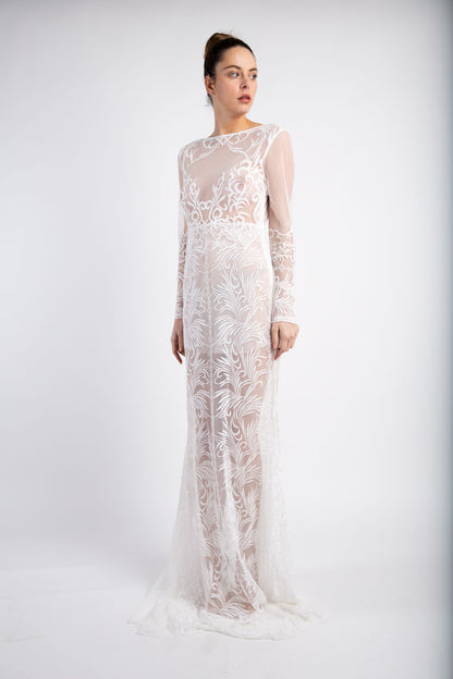 The Fioana Lee Lace Wedding Gown