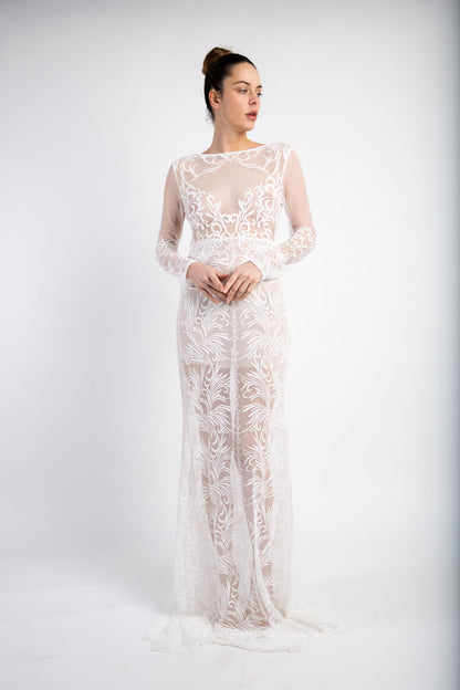 The Fioana Lee Lace Wedding Gown