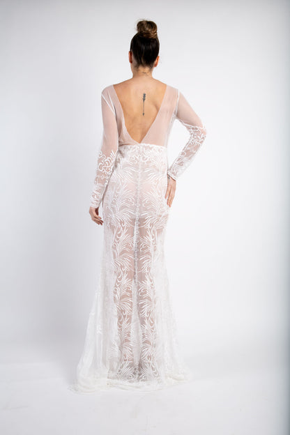 The Fioana Lee Lace Wedding Gown