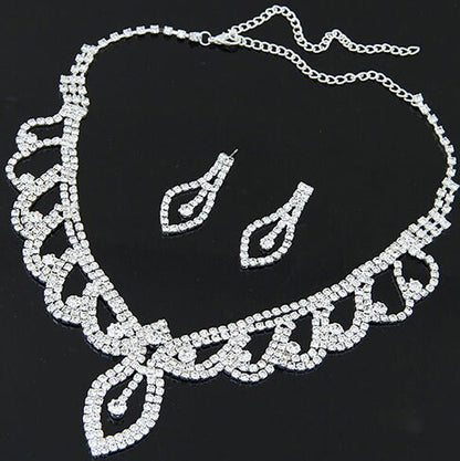 The Budding Rhinestone  Necklace Set