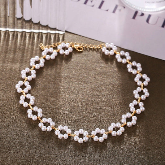 The Floral Pearl Choker