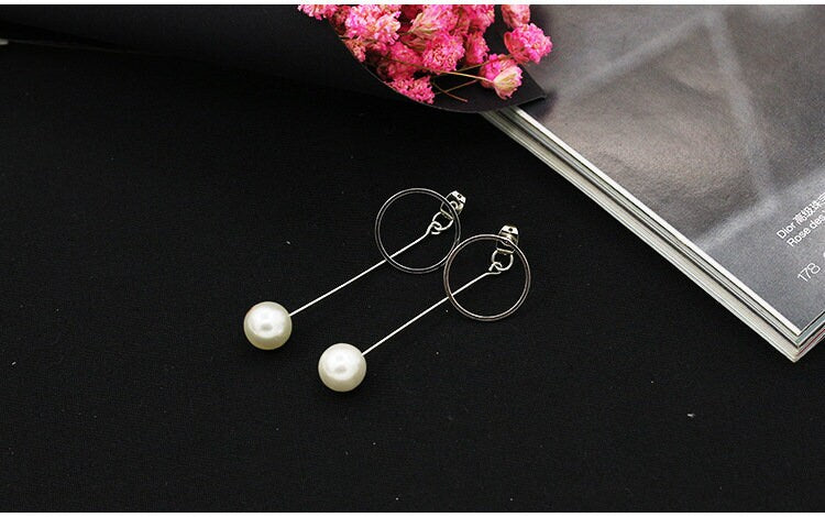 The Drop And Dangle Pearl Stud