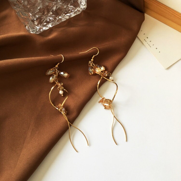 The Contemporary Lantern Earrings