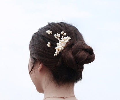 The Handmade Pearl Hair Clip Set