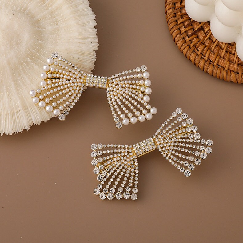 The Rhinestone Bow Clip Set