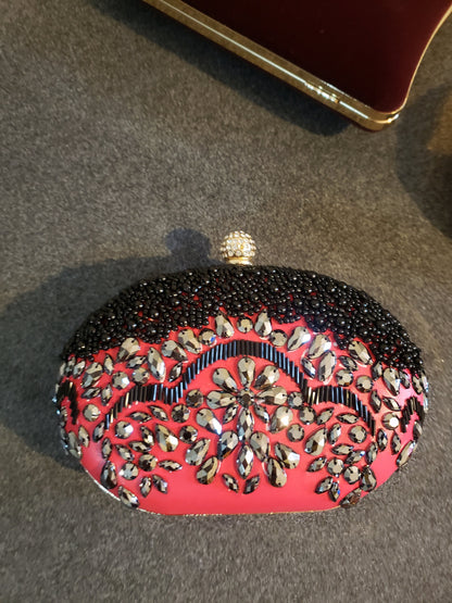 The Pearl Beaded Clutch